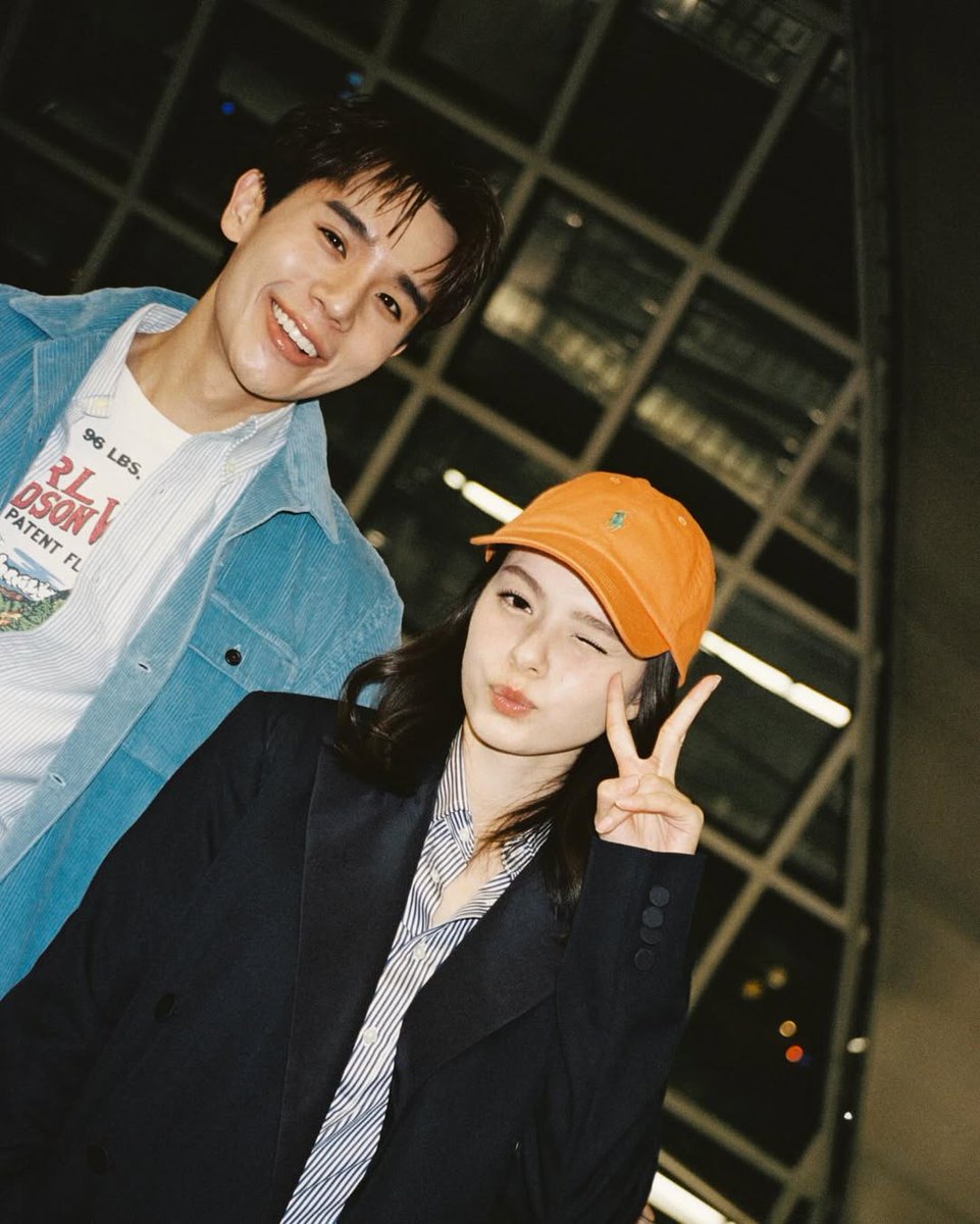 AchaomCm's tweet image. พบคนหล่อ 2 อัตรา ... บอกต่อค่าา

#BeckyxPoloRLStyle
#BeckyxAO26 #AO26 
#PoloRalphLauren #RalphLauren 
#AusOpen #AustralianOpen2026