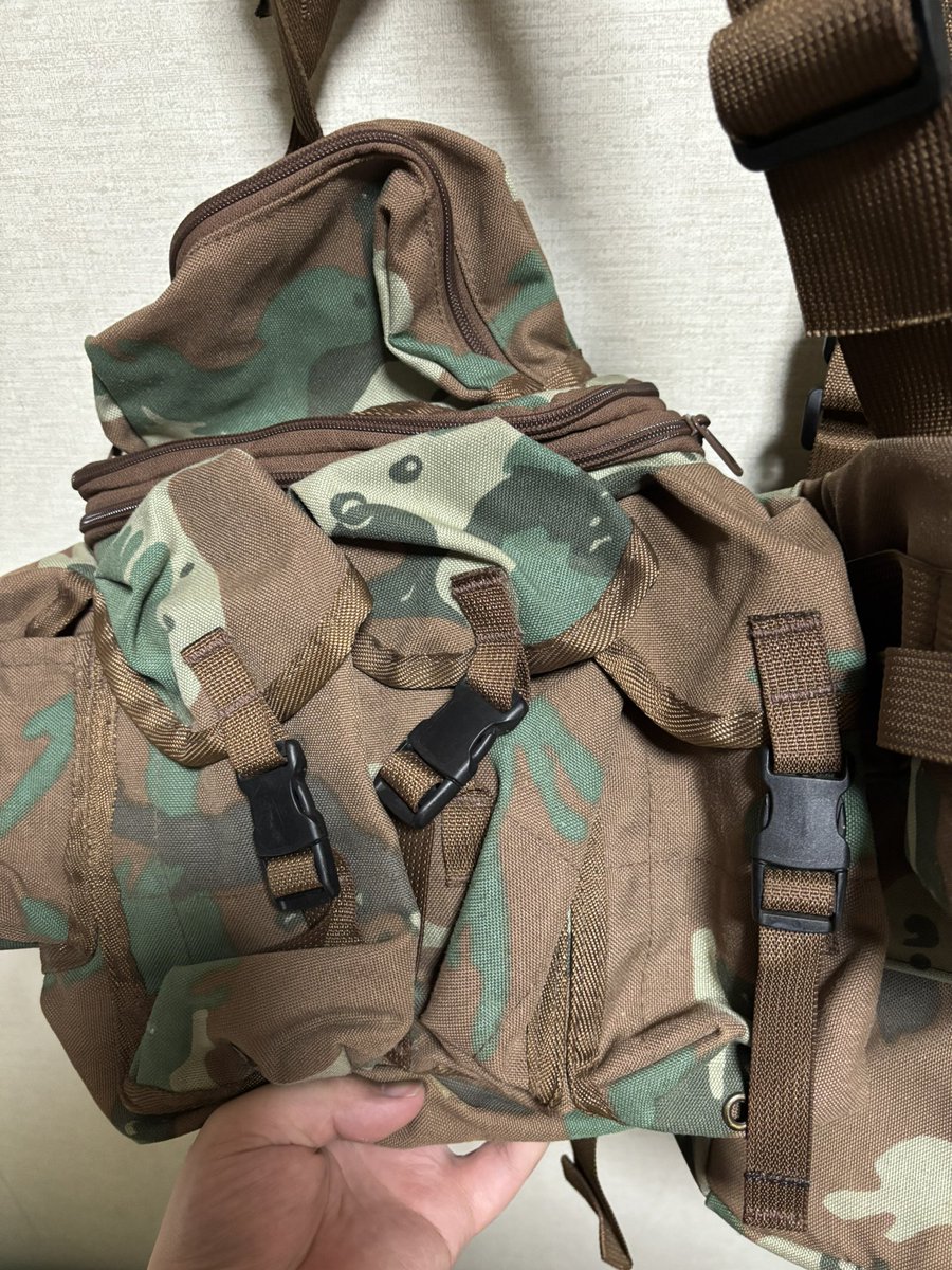 赤マンボウ tweet media