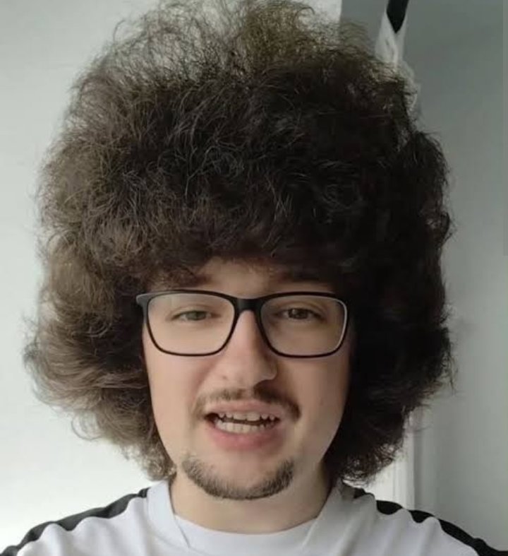 Just tomorrow and we have international haircut #ManchesterUnited