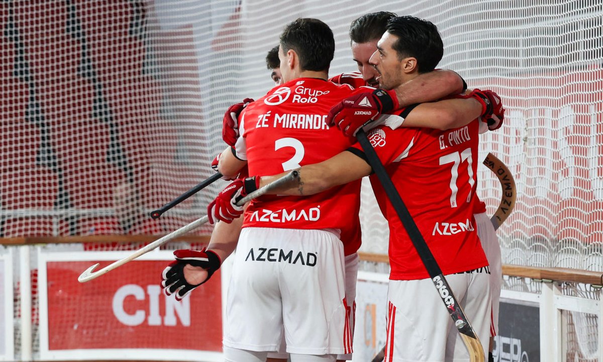 Hóquei masculino: Benfica vence AD Valongo serbenfiquista.com/usernews/hoque…