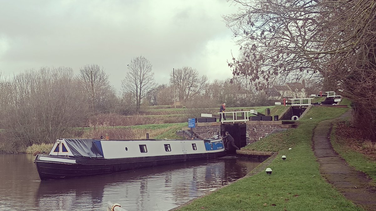 Watford Locks tweet media