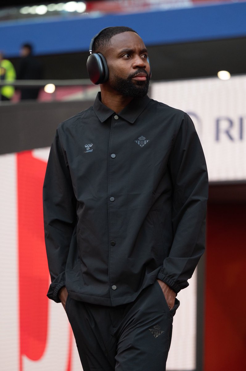 Cédric Bakambu tweet media
