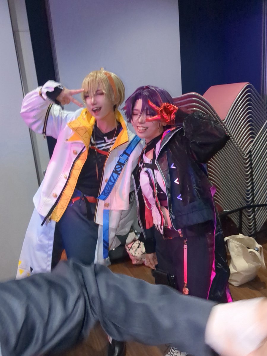 彩🌈🕒垢 にじそ11 【西4メ-12】タグお迎え中 tweet media