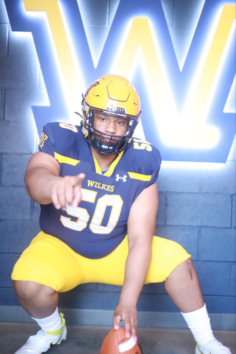 Cfrasier50's tweet photo. Very blessed and grateful to visit and receive an offer from @WilkesFootball ! #AGTG #StudentAthlete #football 

@bigblak_ @Coach_EWood @ coachshaq
@CoachTamal https://t.co/3Xbk4wTwVM