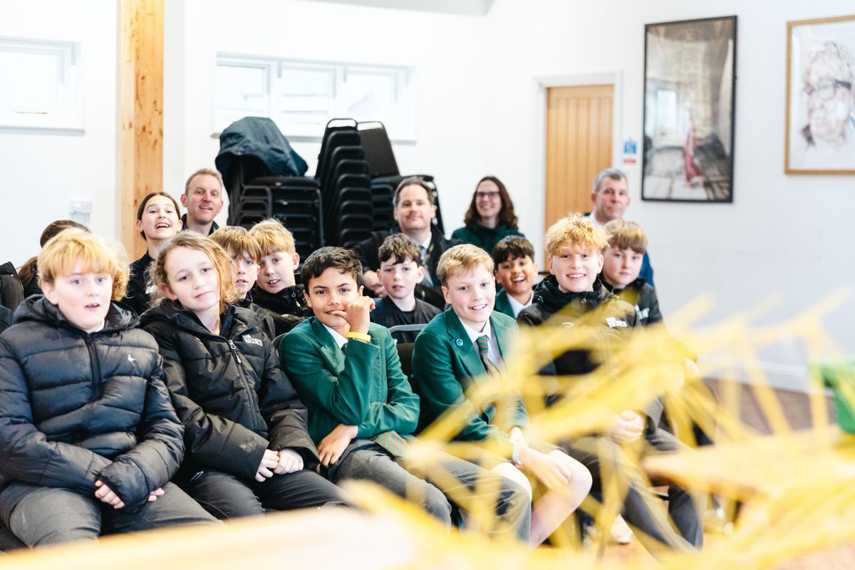bedesprep's tweet image. Last week, our Year 7 pupils visited the Senior School for Engineering Day!

Their mission was to construct a 3D structure to span 40cm using only spaghetti and glue - then watch it face the ultimate weight-bearing test!

Read more about their day: ow.ly/pu5R50YbyZr