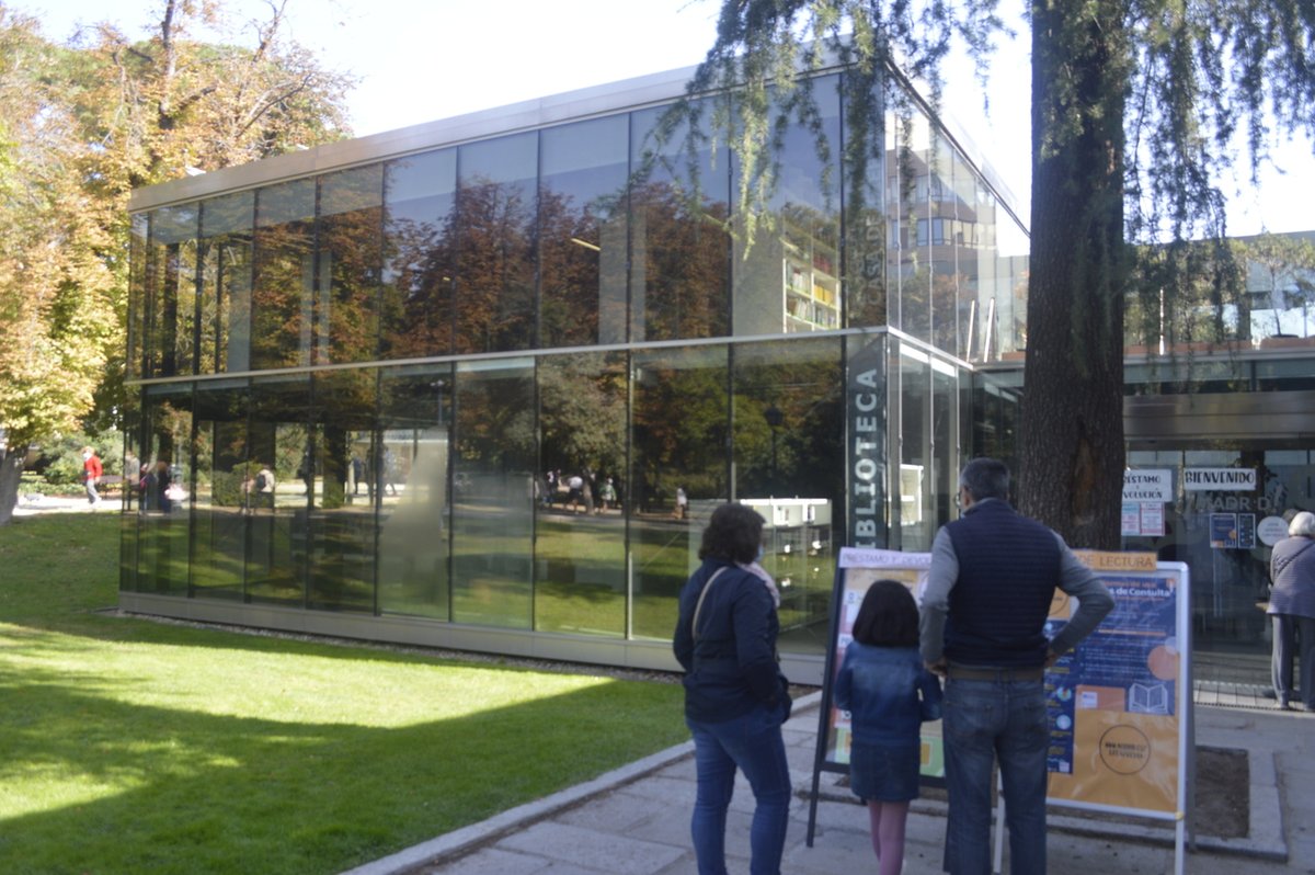 JMDretiro's tweet image. 📚 Esta semana, la #BPM EugenioTrias ofrece una intensa agenda cultural en el Retiro… si la climatología lo permite.

📌Presentaciones de libros, conferencias, cuentacuentos, poemario y tertulias 📖 Cultura en el corazón del Retiro.

informate.madrid.es/ja8d420