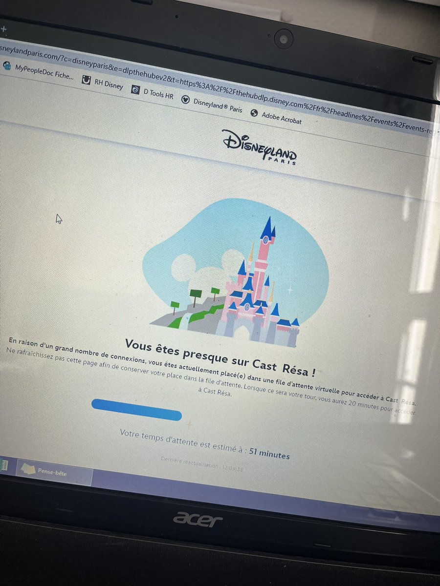 Laure 🏳️🌈 tweet media