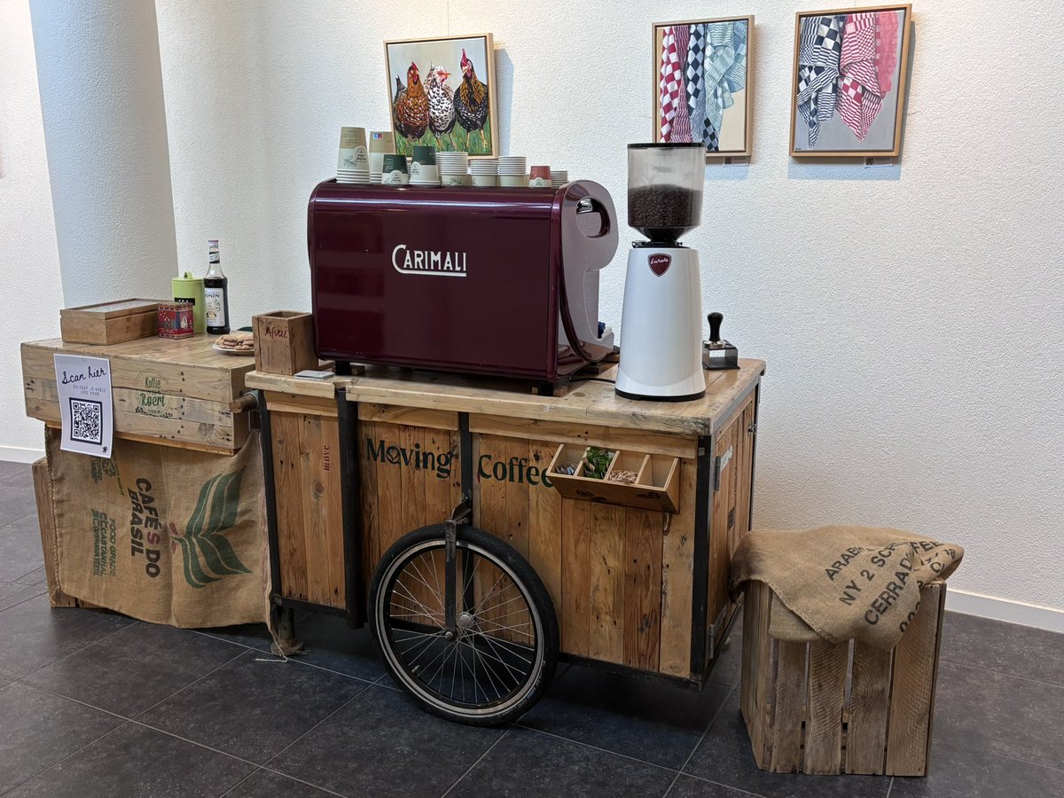 movingcoffee_nl's tweet photo. Afgelopen week hebben we weer veel bezoekers op verschillende evenementen blij gemaakt met een geweldig kopje verse koffie, cappuccino en latté.
We waren te gast bij de gemeentehuizen, broekhuisharderwijk Bij de introductie van de nieuwe Volvo ES90 en bij majoormakelaars. https://t.co/Y2olMpwz3x