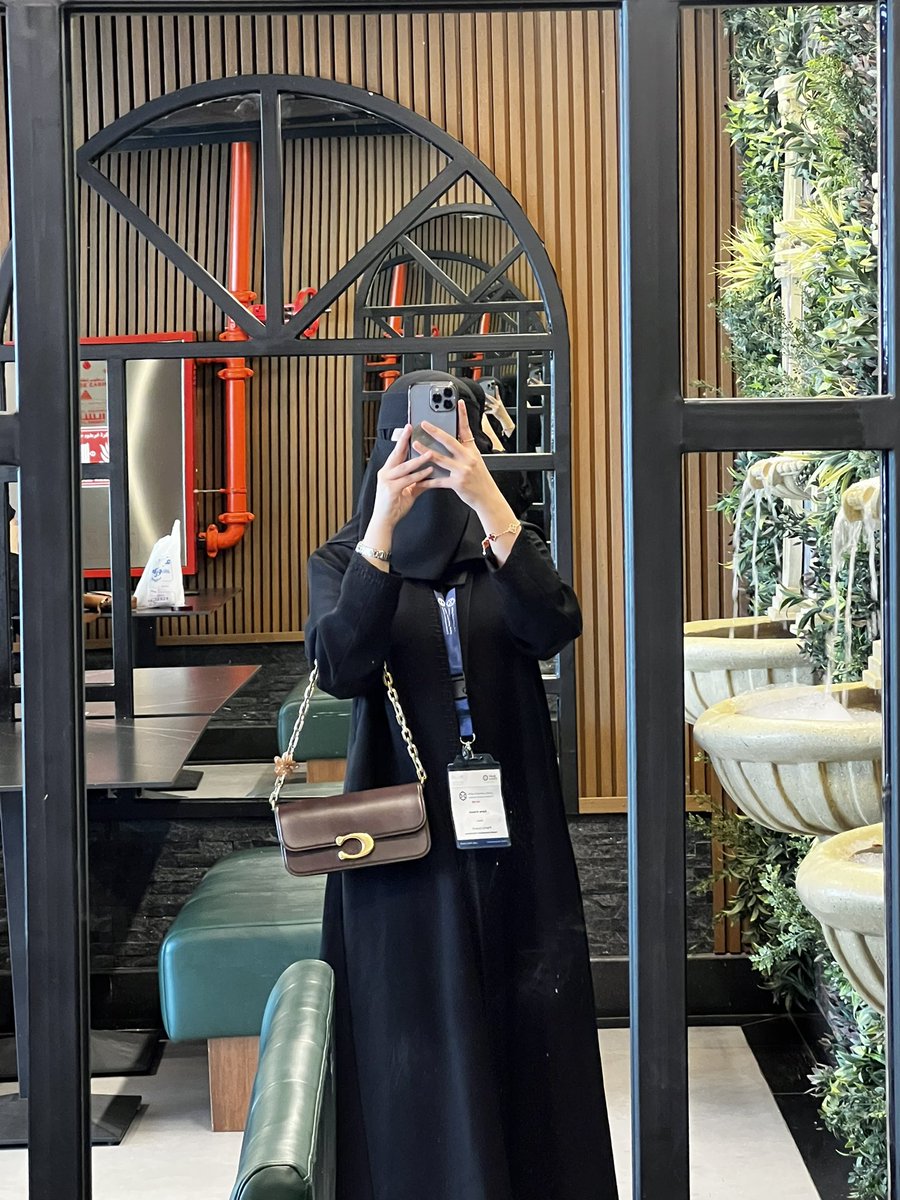 sarakhalidd0's tweet photo. الحمدلله تجربة نفخر بها🤍
!This only the beginning

#هاكثون_الإبتكار_الصحي
#KSAU_Hackathon_2026
#نبتكر_لصحة_وطن https://t.co/bIIVSAhLBV