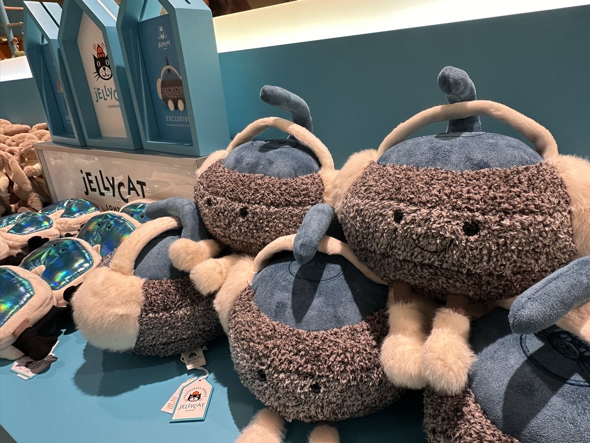 Robert Livingstone tweet media