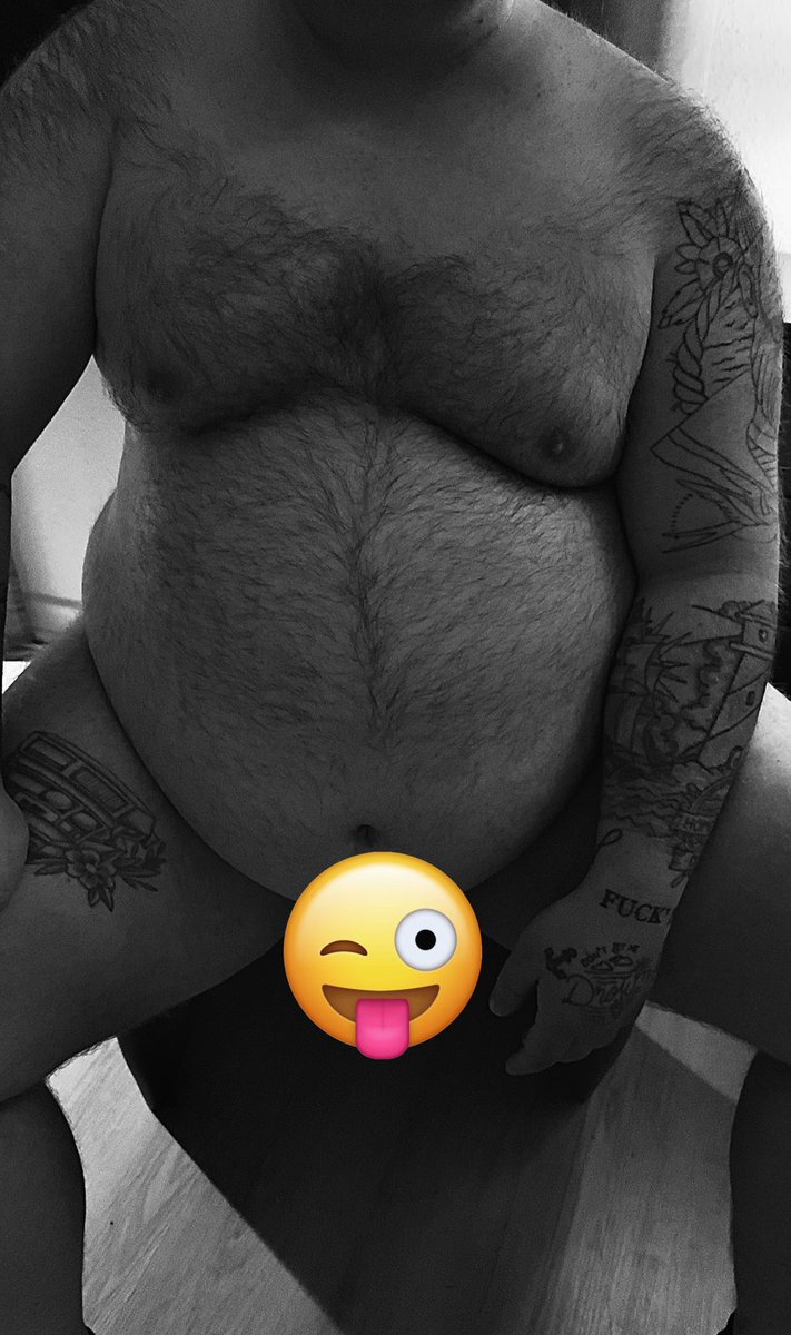 ChubbyBoyHH's tweet photo. Wo sind hier die Chubbys ? Zeigt mir euren Belly 🥵

Du willst den Körper im ganzen und in action sehen ? Schau vorbei 😜😈🥵💦

-> https://t.co/zPs1V3fQtG 

 #hairy #chubbyhamburg #gayhamburg #chubbymen  #chubby #gaybear #bear #chubbybear #horny #chudai 

@bearflix @bearwww https://t.co/5LO0CsFOol