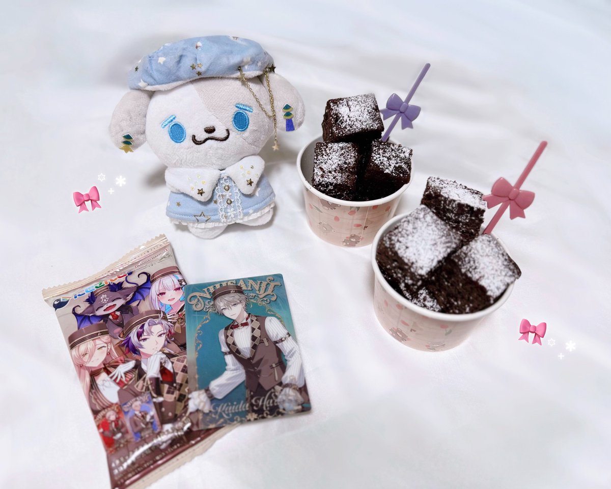 ウエハースでブラウニー作った^. .^🍫💫
一気に10枚以上消費できるし美味しいからおすすめです♩
