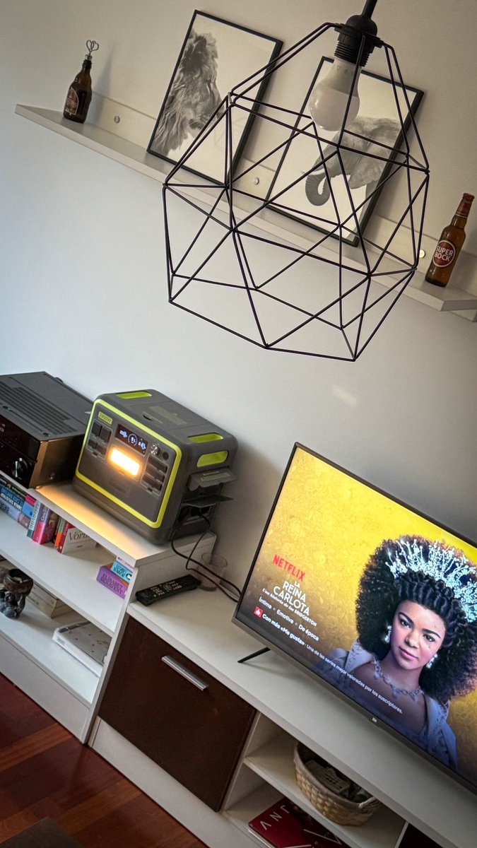 FossibotTech's tweet image. 🙏 Huge thanks to @javistevez for sharing his experience!
-
As a 𝗳𝗶𝗿𝗲𝗳𝗶𝗴𝗵𝘁𝗲𝗿, Javi understands better than anyone the importance of 𝗲𝗺𝗲𝗿𝗴𝗲𝗻𝗰𝘆 𝗽𝗿𝗲𝗽𝗮𝗿𝗲𝗱𝗻𝗲𝘀𝘀 — not only on duty, but also in everyday life.
#FOSSiBOT #F2400 #portablepower