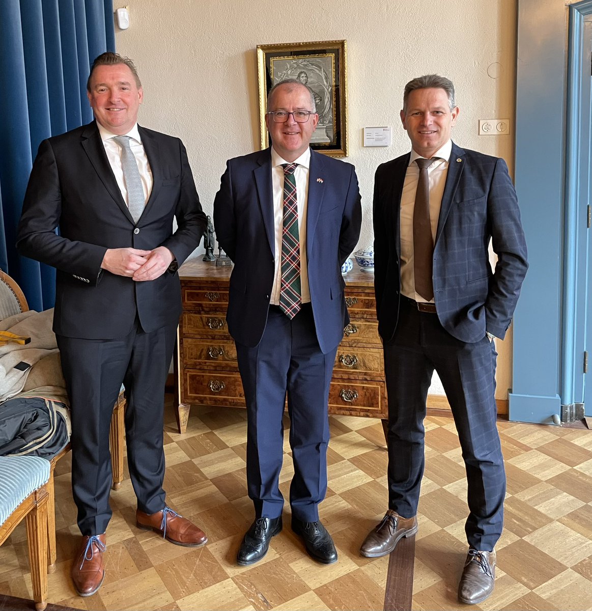 Keith Allan tweet media