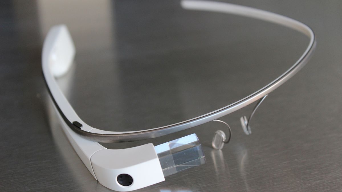 DevWithRaj's tweet photo. 4/5. Google Glass

Long before the Apple Vision Pro, Google tried to put the internet on your face. 
It cost $1,500, looked awkward, and sparked a massive privacy backlash. People hated being recorded without knowing it. It wasn't just a tech failure; it was a social one. 🕶️ https://t.co/AOLH4qXUl8