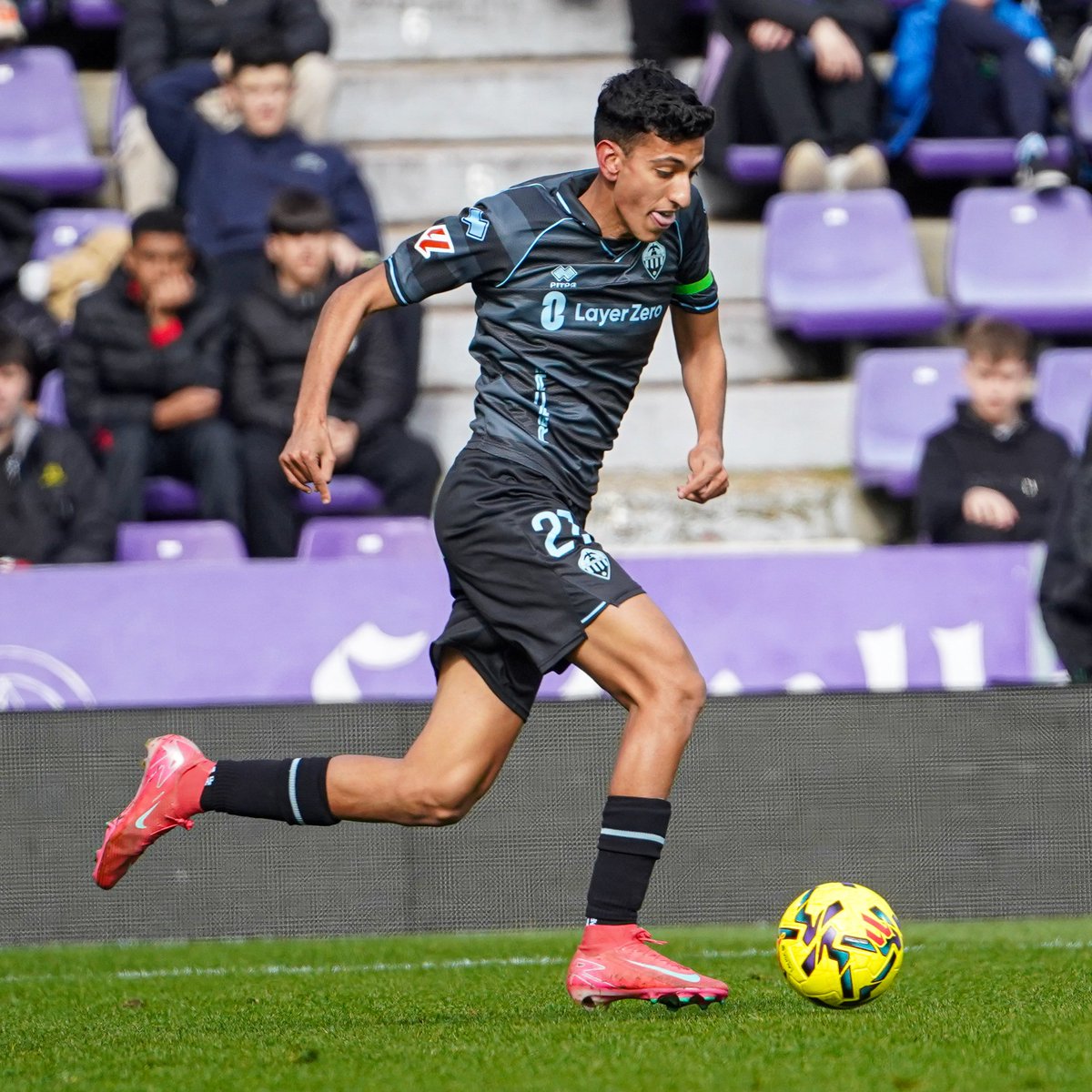 CD Castellón tweet media