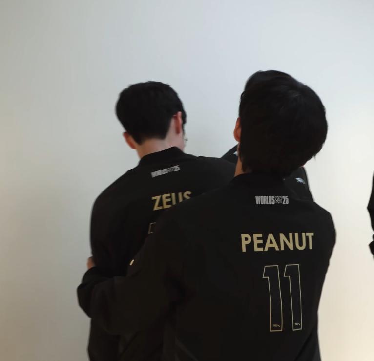 sevensebong's tweet image. my joy