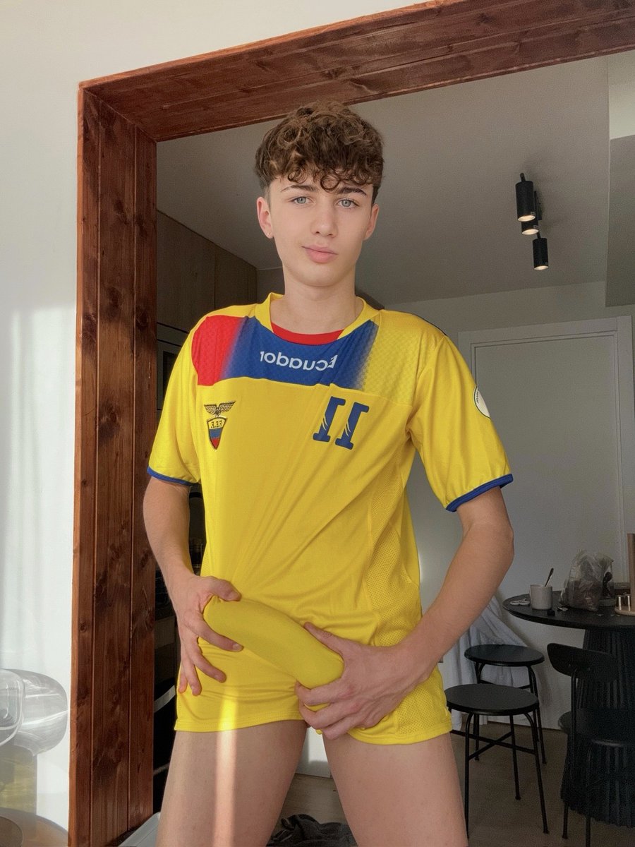 Daniel Collados (@teendanielx_) on Twitter photo 