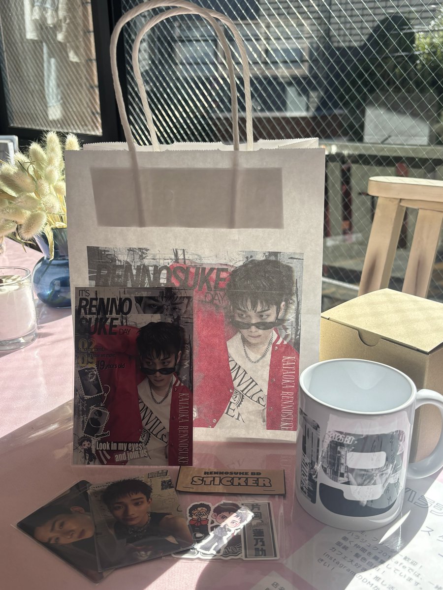 2_BD_ren_9's tweet photo. レンノスケくん センイルカフェ無事2日間終了致しました。
ご来店くださった皆様、ありがとうございました✨️

カフェの画像など、ぜひタグを付けてポストしていただけると嬉しいです☺️

#Rennosuke_BD_2026 
#今しか祝えないバースデー

 #Rennosuke #レンノスケ #片岡蓮乃助
#Bestted https://t.co/WkTPvT6kYJ