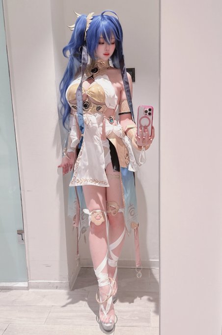 Twitterのコスプレ画像10