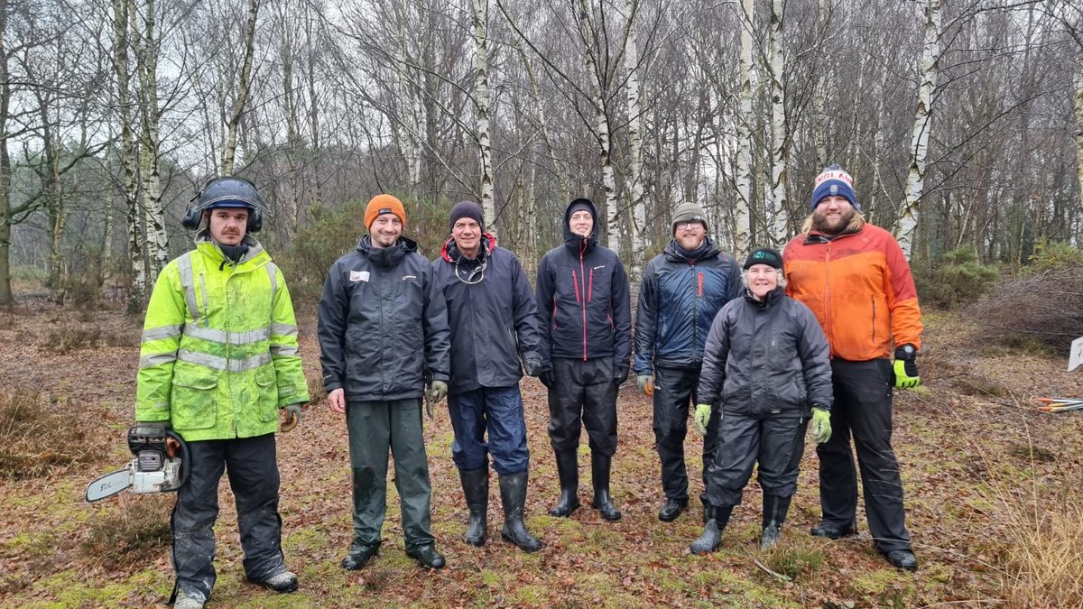 LDV_NNR's tweet photo. Great to welcome a second team from FPCR Ecology to the #LDV and #SkipwithCommon NNR last week, to help with this winters ongoing work programme in maintaining the open heathland areas. Many thanks to everyone for their fantastic efforts ππ - in rather poor conditions! π§οΈπ§οΈ https://t.co/8qkZvlYYrO