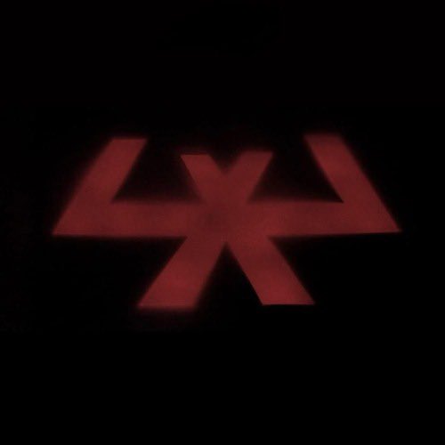 chartdata's tweet image. 1 year ago this week, Travis Scott's "4x4" debuted at #1 on the Hot 100.