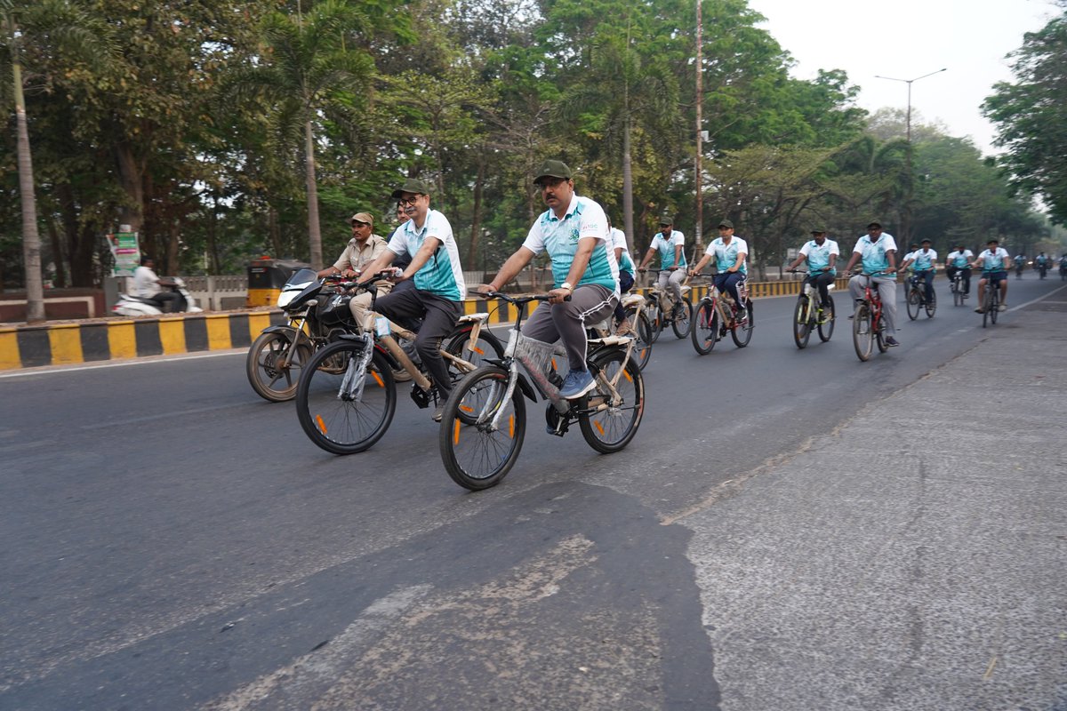 ONGC_'s tweet photo. Pedalling for a Purpose. Powering a Greener Tomorrow. 

#ONGC Eastern Offshore Asset organised a vibrant Cyclothon at Kakinada on 8 February 2026, as part of the nationwide #Saksham2026 movement.

With the resonant call “Conserve Oil & Gas, Go Green,” ONGC employees, cycling enthusiasts and local citizens rode together to champion energy conservation, sustainability and the responsible use of natural resources.

Because every drop saved strengthens India’s energy security, and every pedal stroke counts.

 #YouAreEnergy #EnergyNowAndNext