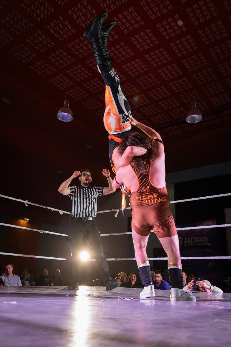 LA BAGARRE tweet media