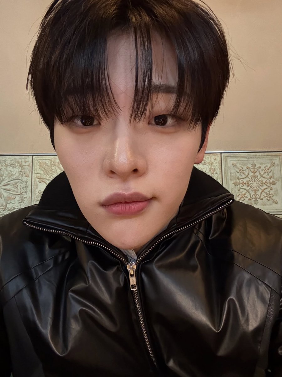 MujinFrance's tweet photo. 𓂅 INSTAGRAM  𓂅 09022026

"Maintenant j'ai chaud ☕"

-1
#TheKingDom #TKD #더킹덤 #MUJIN
© sungho . st 
-sungjin https://t.co/flZi6Wq5aE