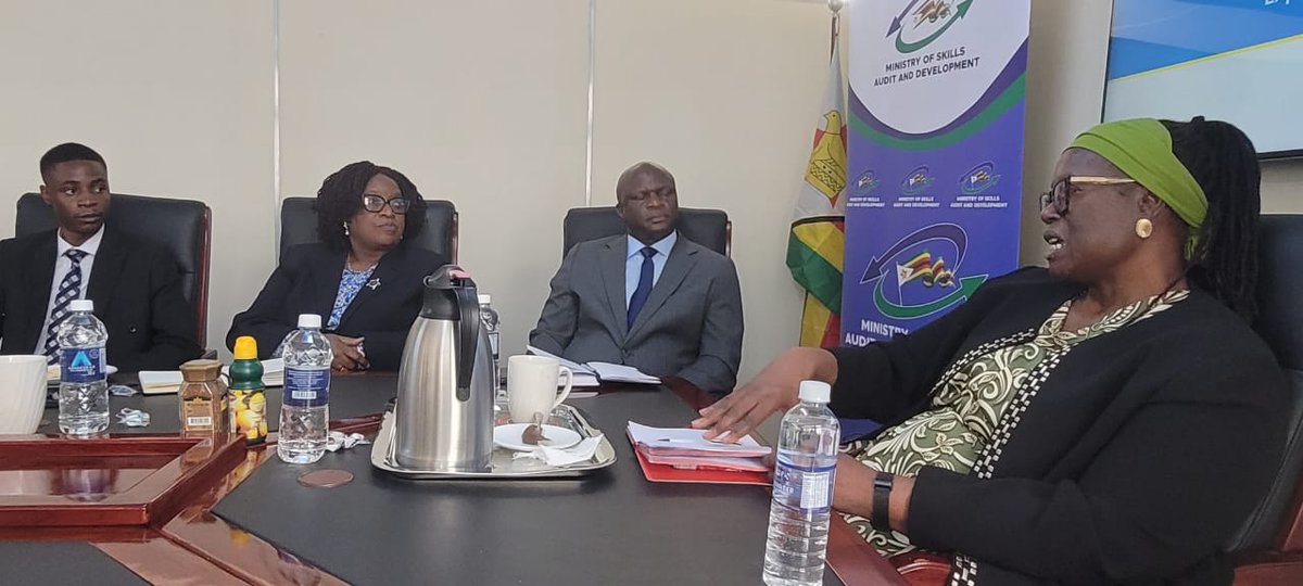 SkillsAuditDvt's tweet photo. MOSAD this Monday held a strategic engagement with @zb_foryou in Harare, focused on exploring areas of collaboration in skills development and financial literacy.
#SkillsDevelopment #FinancialLiteracy #PublicPrivatePartnerships #ZBBank #Vision2030
@InfoMinZW https://t.co/NRgnkwzrbS