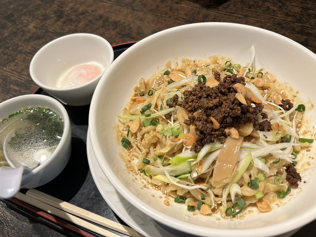 Syacho_nito's tweet photo. 久しぶりのDE！！！

汁なし坦々麺

の辛い奴ら抜いて貰いました🫶

これでしか摂取できない栄養がある。 https://t.co/XYBqwEgRQ9