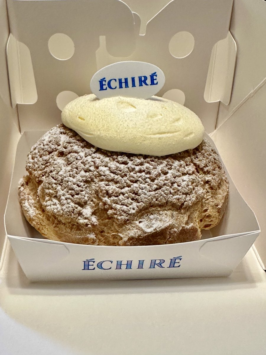 wuhan_evo's tweet photo. シュークリーム大好き
高いけどこのシュークリームなら納得できます https://t.co/JJ5QdfVEm4