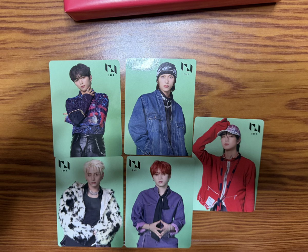 あづ😎 tweet media