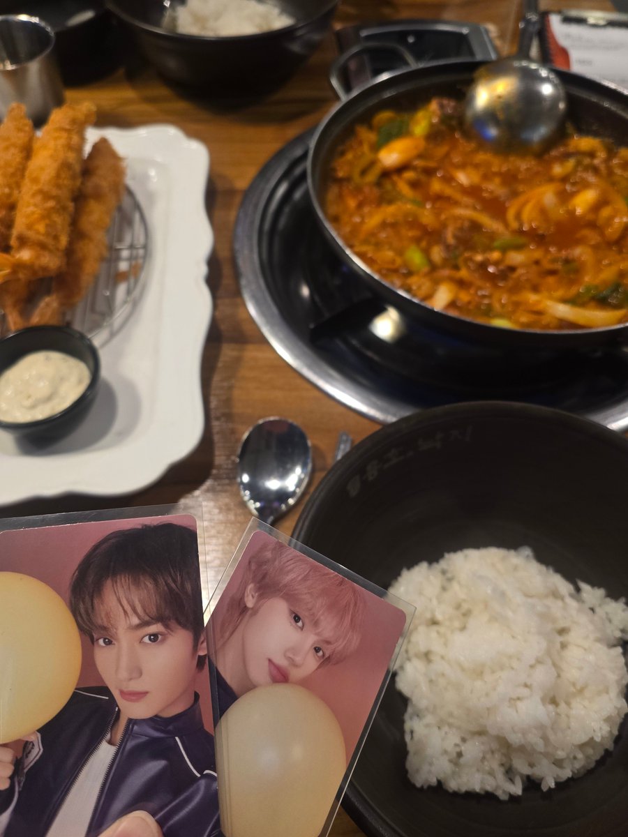 TYyueun's tweet photo. 아 재밌당 https://t.co/P6KauMkxpo