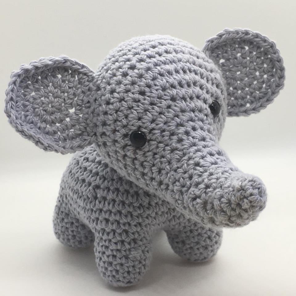 taetongas's tweet image. Dicen que trae 🍀suerte🍀 compartir el elefantito.
Elijo creer.  ¿Y vos? 🫵🏼

instagram.com/letresmignon