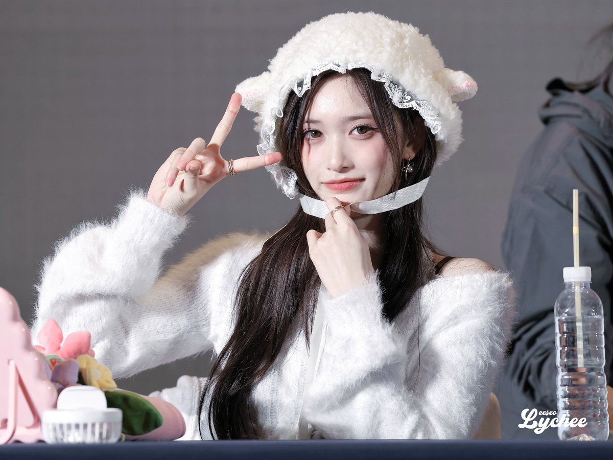 🤍

#IVE #アイヴ  #아이브 #이서 #이현서 
#LEESEO #イソ <a href="/IVE_twt/">IVE</a>