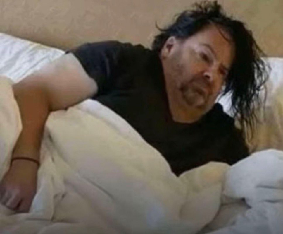 célia ☆ tweet media