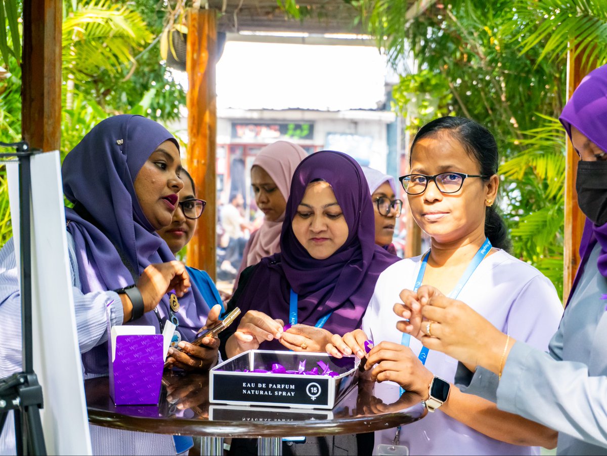 ADKHospital's tweet photo. Our team engaged with walk-in patients, shared valuable information, answered questions, and raised awareness about recognizing and managing epilepsy. 

With greater awareness, early diagnosis, and the right support, lives can truly be transformed.

Visit our Epilepsy Clinic for specialized care and guidance.
Call 1440 | WhatsApp +960 7671440 to register.

#ADKHospital #CaringForYou #InternationalEpilepsyDay #EpilepsyAwareness #EpilepsyClinic