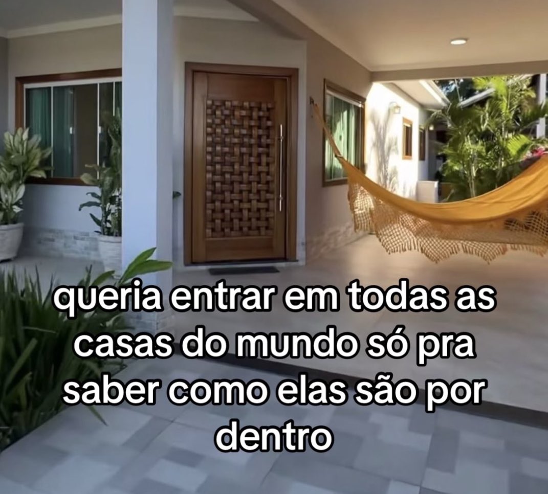 eu no meu dia menos curiosa