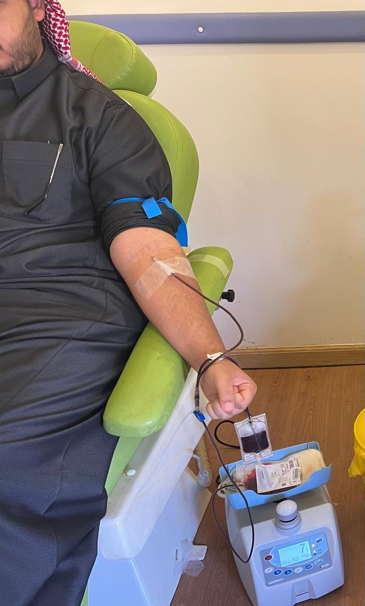 برعاية سعادة محافظ حريملاء الأستاذ/ مسلط بن ناصر بن سعيدان ، وبحضور سعادة مدير مستشفى حريملاء العام الأخصائي/ تركي بن حنس العصيمي ، وسعادة المدير التنفيذي لفرع الكلية التطبيقية بحريملاء د. ناصر بن محمد الداود ، أقيمت في مقر فرع #الكلية_التطبيقية بـ #حريملاء حملة للتبرع بالدم تحت