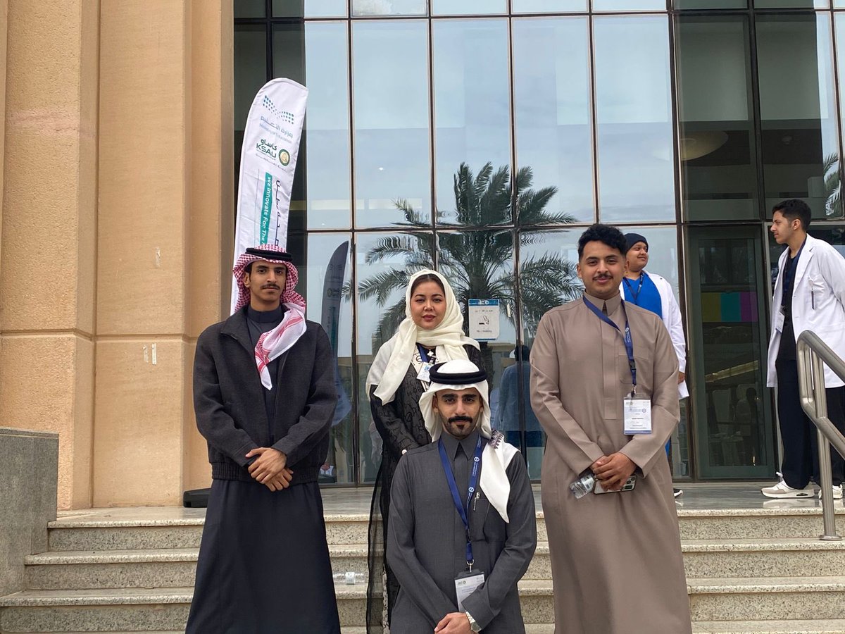 6ex9_'s tweet photo. فخور بمشاركتي في هاكاثون الابتكار الصحي السادس، تجربة أتاحت لي العمل ضمن فريق متميز على تطوير حلول مبتكرة في القطاع الصحي.
أتقدم بخالص الشكر والتقدير لفريقي على احترافيتهم العالية، وتعاونهم المثمر، والتزامهم طوال فترة الهاكاثون.

#KSAU_Hackathon_2026 
#KSAUcore 
#نبتكر_لصحة_وطن https://t.co/JXPwEQVYqJ