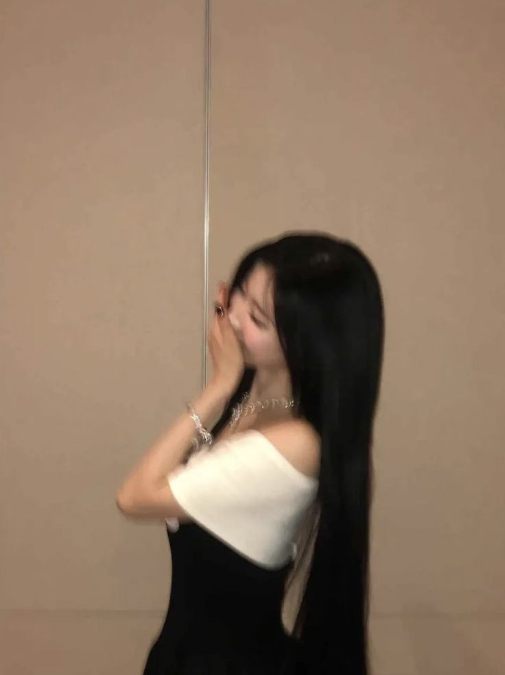 bloebeery's tweet photo. #leenamia https://t.co/MTkJYYNSEp