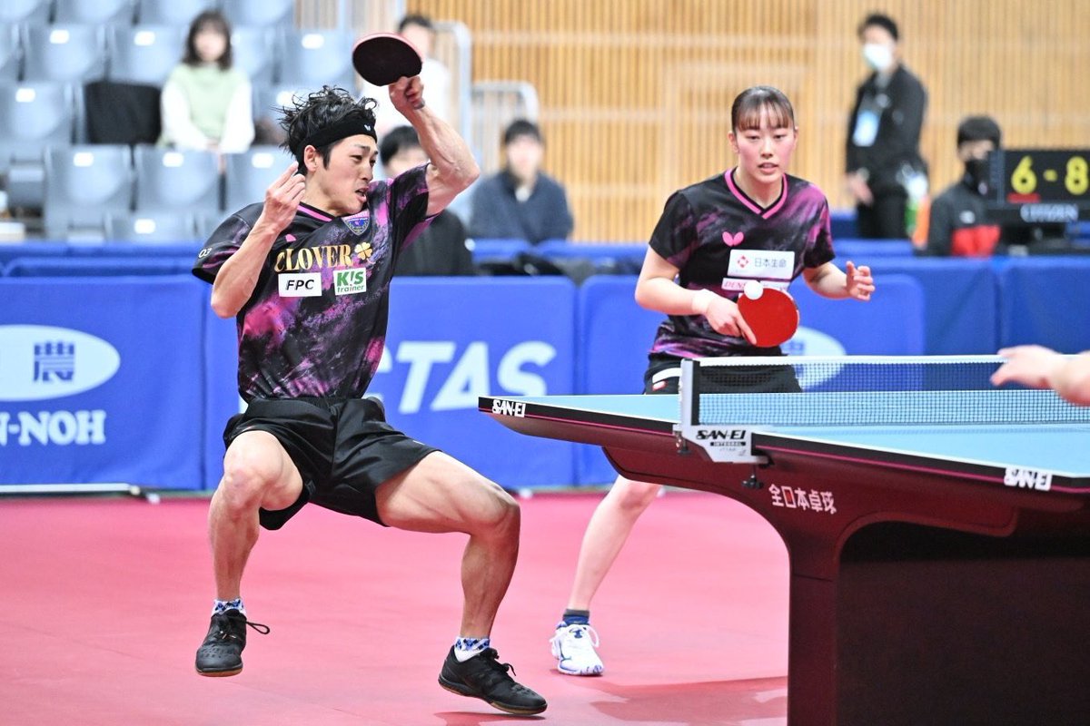 T0224Yuma's tweet photo. 全日本選手権の混合ダブルスで準優勝でした。パートナーの赤江選手はもちろん、日頃サポートしてくださっている方々やファンの皆さまのお陰だと強く感じています。ご声援ありがとうございました。今後ともご声援のほど宜しくお願いします。
卓球レポート/バタフライ https://t.co/ghWxiYicAT