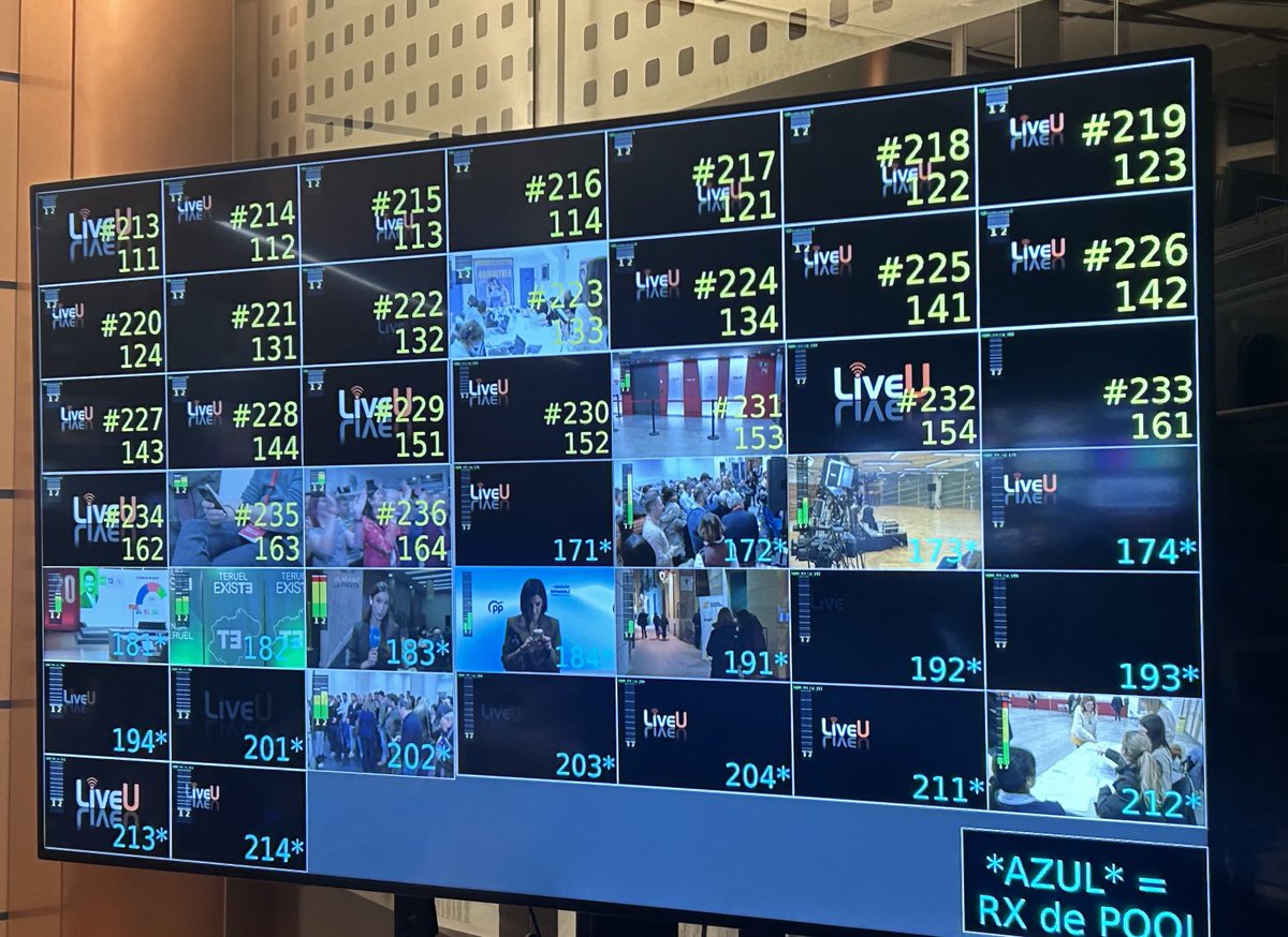 Lo que no se ve de un especial #EleccionesAragonRTVE Algunos “robados” en el fragor de la batalla. ⁦<a href="/rtve/">RTVE</a>⁩ #orgullodeequipo
