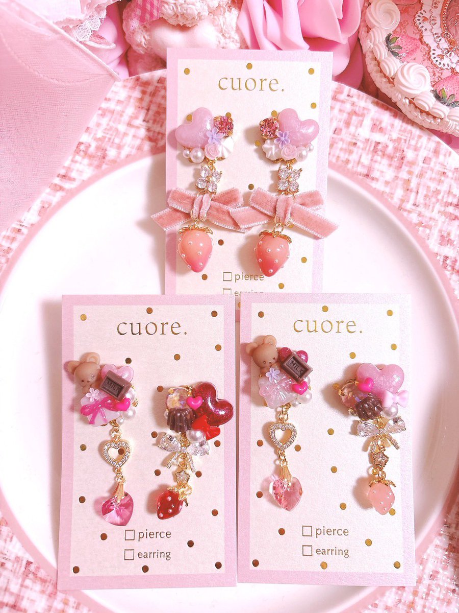 Kawaii__Stars's tweet photo. Kawaii☆Stars SHOP💕原宿本店
カワスタ🍫バレンタイン💘

♡素敵便届きます♡

couer.さま
〈@cuore_shop 〉

2/10(火)

真っ赤なハートにピンクのハート❤️🩷
リボンにいちごにチョコレート…🎀🍓🍫✨

バレンタインシーズンのあなたを甘く彩る✨
かわいさいっぱいのSWEETなアイテム入荷します💝

店頭へ並び次第お知らせをします♡お楽しみに♪