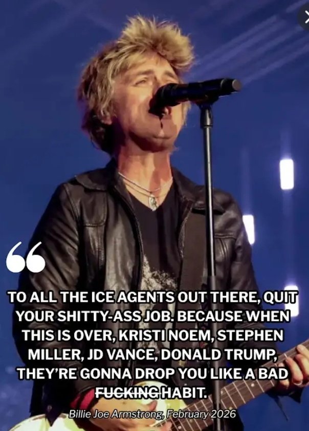 LittleMeggus's tweet photo. Thank you @billiejoe for speaking out at the Super Bowl! I ♡ him so much for that. 💚🩷 https://t.co/7PHC8Ekv8v