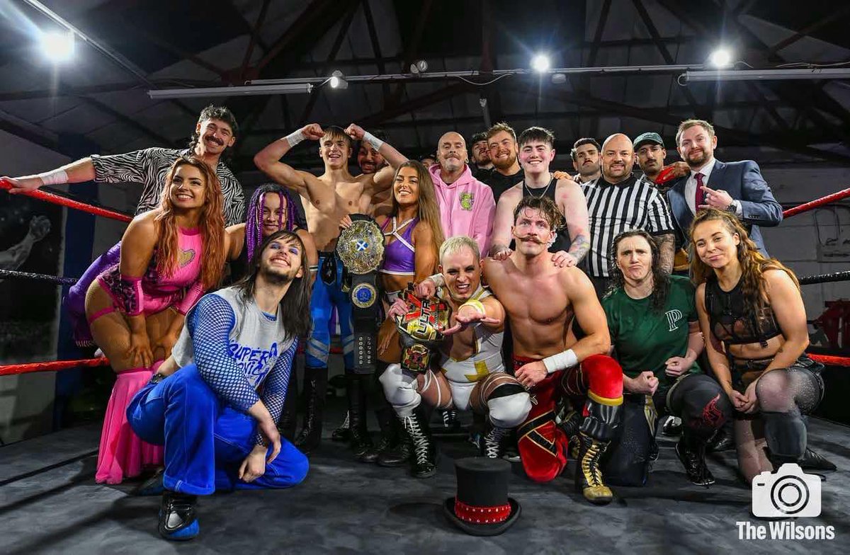 Che Monet. tweet media