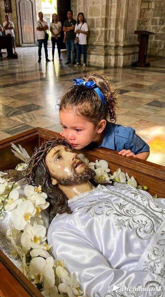 ¿Por qué una imagen como esta nunca es tendencia? 

🥹🥹😌🥲❤

Responde Amén 🙏