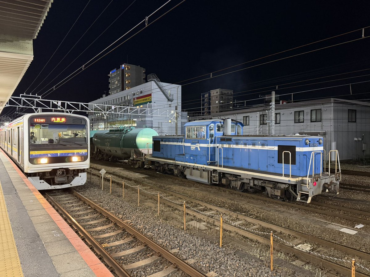 本日の残業スマホ鐵

仕事でいちばん重要なことは
月に30時間以上残業をしない事だ！
1人欠員とか、
業務量が
対前月比　160%
対前前年比130%
とか関係ない
根性論で残業減らせと！