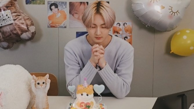 mycatisarockstr's tweet image. may all his wishes come true ♥️